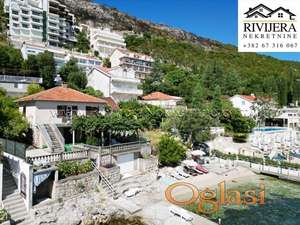 Ekskluzivna lokacija prvi red do mora Njivice Herceg Novi